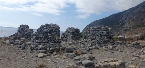 Zorbas Studios and Agia Roumeli